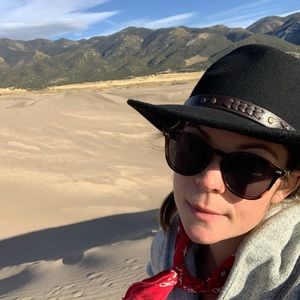 Meet your Posher, Erika